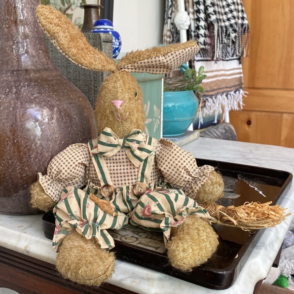 Vintage Primitive/Folk Art/Country “Bunny in Bloomers” - Picture 3 of 16
